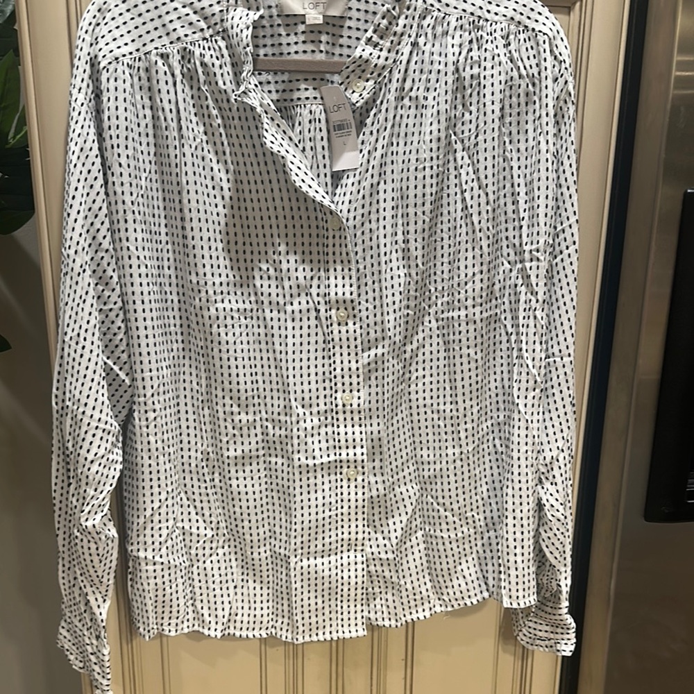 LOFT Women's White Polka Dot Shirt